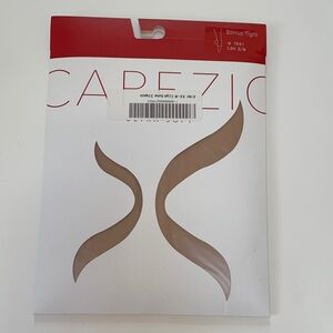 Capezio stirrup tights size s/m. Light Suntan